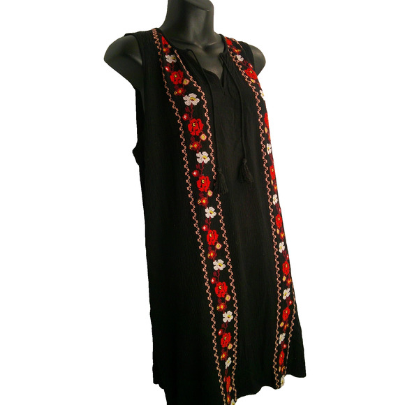 Old Navy Black Sleeveless XXL Embroidered Floral Shift Dress Tassels Boho Aztec - Picture 2 of 6